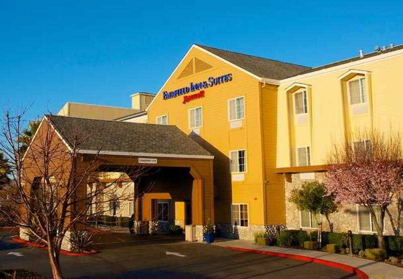 Fairfield Inn And Suites By Marriott Napa American Canyon Экстерьер фото